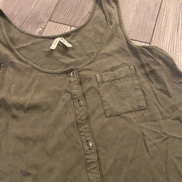 Tank top - Picture 2 of 4